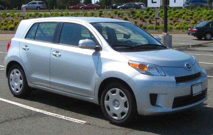 SCION xD